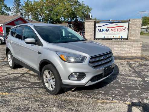 2017 Ford Escape SE Ecoboost AWD Excellent!!! @ Alpha Motors - cars... for sale in NEW BERLIN, WI