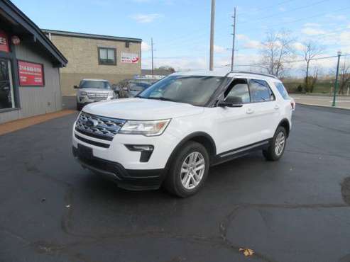 2019 Ford Explorer XLT 4x4 - cars & trucks - by dealer - vehicle... for sale in Fenton, MO