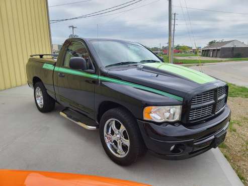 2005 DODGE RAM GTX EXTREME RARE TRUCK LOW MILES CLEAN - cars & for sale in Harrisonville, MO