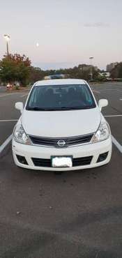 Nissan Versa S 2011 - cars & trucks - by owner - vehicle automotive... for sale in New Haven, CT