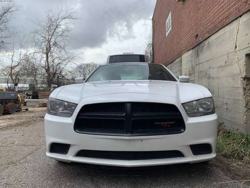 2013 White Dodge Charger for sale in Memphis, TN