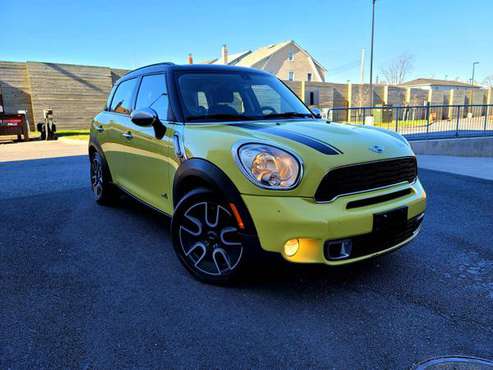 MINI COOPER COUNTRYMAN S 4WD - cars & trucks - by owner - vehicle... for sale in Rosedale, NY