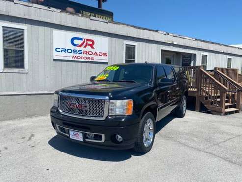 2008 GMC SIERRA DENALI AWD CREW CAB 143 5 Text Offers and Trades for sale in Knoxville, TN