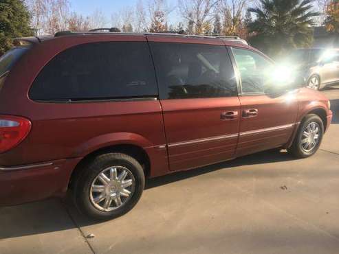 2007 Chrysler Minivan - cars & trucks - by owner - vehicle... for sale in Atwater, CA