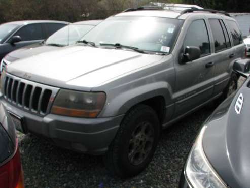 2000 Jeep Grand Cherokee 4dr Laredo 4WD - - by dealer for sale in Roy, WA