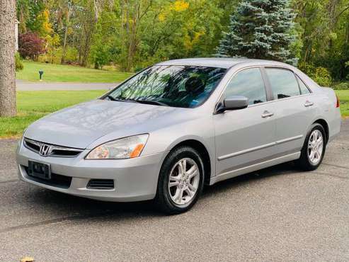 2006 HONDA ACCORD EXCELLENT CONDITION - cars & trucks - by owner -... for sale in east greenbush, NY