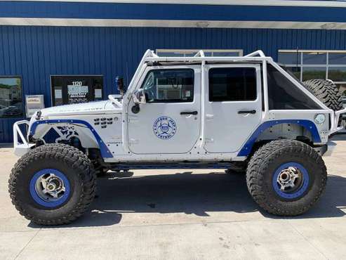 ★★★ 2011 Jeep Wrangler Sahara / Customized Rock Crawler ★★★ - cars &... for sale in Grand Forks, ND