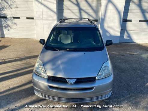 2005 Toyota SIENNA LE - - by dealer - vehicle for sale in Winterville, NC