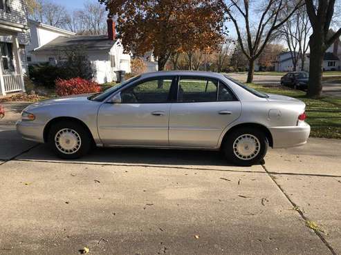 2005 Buick Century - cars & trucks - by owner - vehicle automotive... for sale in Green Bay, WI