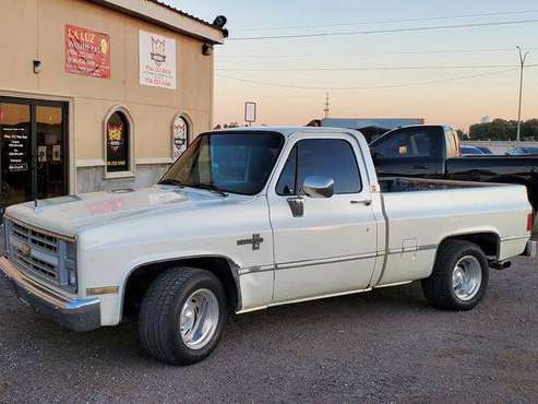 1987 CHEVROLET R10 CLEAN TITLE - cars & trucks - by owner - vehicle... for sale in Weslaco, TX