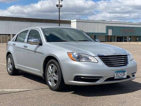 2012 Chrysler 200 (⭐GUARANTEED APPROVAL!⭐) - cars & trucks - by... for sale in Minneapolis, MN