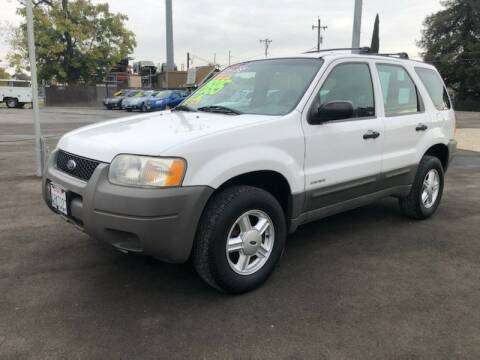 ****2001 Ford Escape XLS - cars & trucks - by dealer - vehicle... for sale in Rivebank, CA