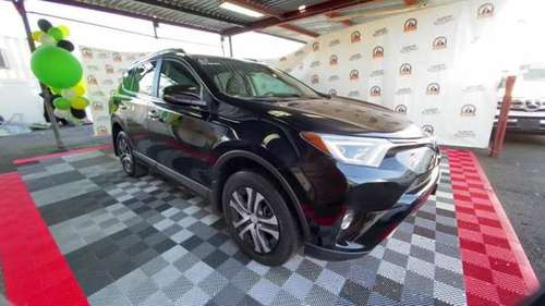 2017 Toyota RAV4 Limited Wagon - cars & trucks - by dealer - vehicle... for sale in Richmond Hill, NY