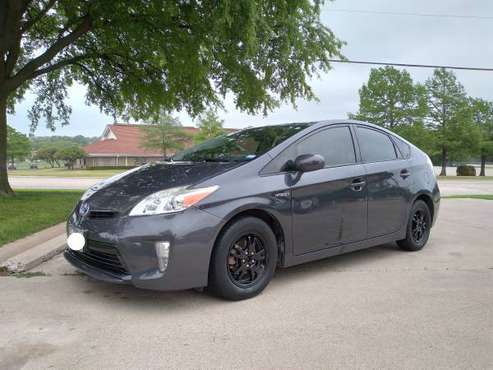 2013 Toyota Prius Three - Backup Camera - excellent condition for sale in Dennis, TX