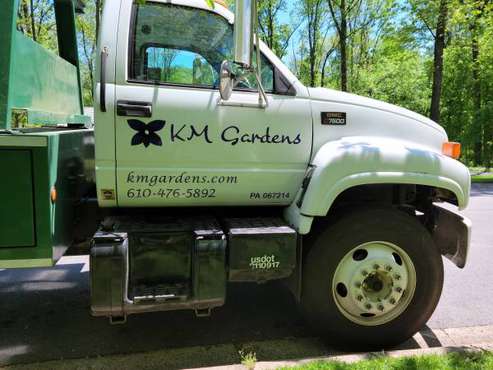2002 GMC C7500 Hook-Lift/Dump Truck for sale in Downingtown, PA