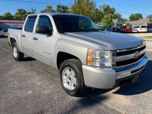2010 CHEVROLET SILVERADO 1500 LT - cars & trucks - by dealer -... for sale in Indianapolis, IN