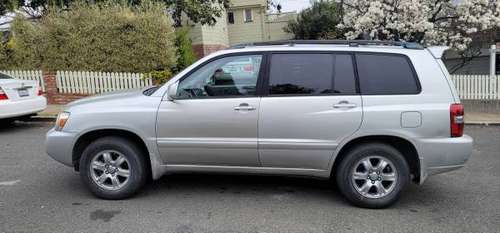 2005 Toyota Highlander 3rd Row Seats 3 3L Engine for sale in Vallejo, CA