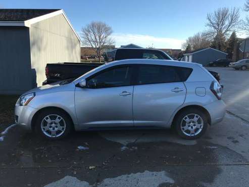 2009 Pontiac Vibe - cars & trucks - by owner - vehicle automotive sale for sale in Sioux Falls, SD
