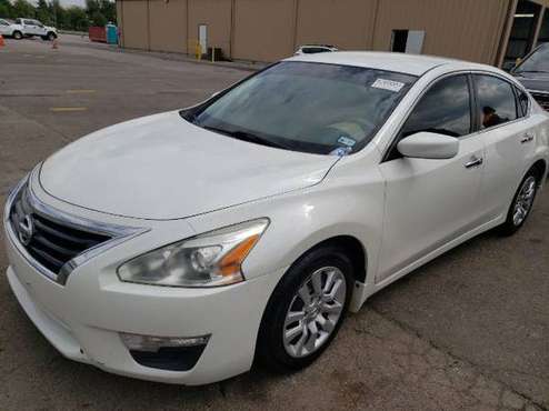 2015 Nissan Altima I4 2.5 S - cars & trucks - by dealer - vehicle... for sale in Arlington, TX