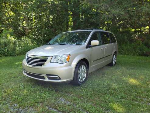 2012 Chrysler Town and County Touring-Fully Loaded!! - cars & trucks... for sale in Whitesboro, NY