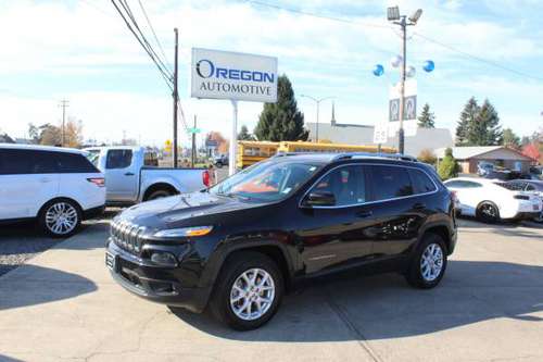 2016 Jeep CHEROKEE 4x4 4WD LATITUDE SUV - cars & trucks - by dealer... for sale in Hillsboro, OR