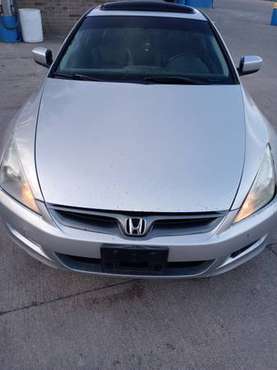 2006 honda accord coupe 2900 for sale in Omaha, NE