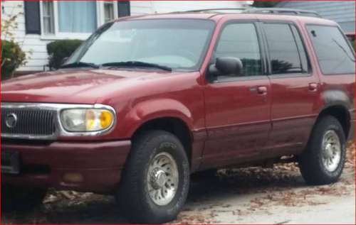 2000 Mercury Mountaineer - cars & trucks - by owner - vehicle... for sale in Bedford, NH