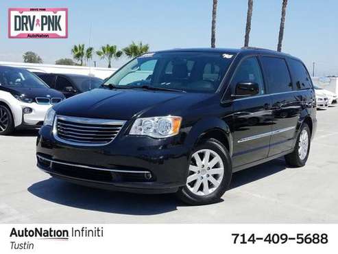 2016 Chrysler Town & Country Touring SKU:GR198964 Regular for sale in Tustin, CA