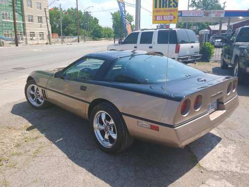 1985 Corvette - cars & trucks - by owner - vehicle automotive sale for sale in Cleveland, OH