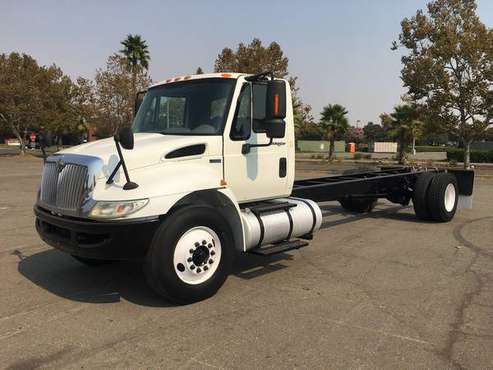 2013 INTL CARB COMPLIANT CAB & CHASSIS PTO READY *MAKE ME A DUMP* -... for sale in Fairfield, CA