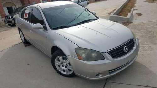 2005 NISSAN ALTIMA - cars & trucks - by dealer - vehicle automotive... for sale in Oklahoma City, OK