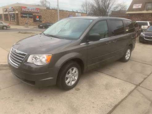 2010 Chrysler town and country sto & Go - cars & trucks - by owner -... for sale in Harper Woods, MI