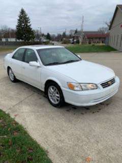 01 Toyota Camry XLE v6 - cars & trucks - by owner - vehicle... for sale in Columbus, OH