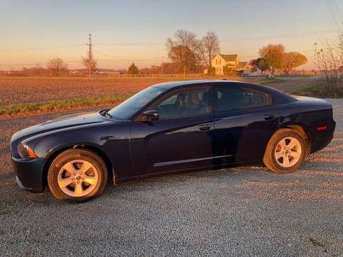 2014 Dodge Charger SXT Sedan 4D - cars & trucks - by owner - vehicle... for sale in Bremen, IN
