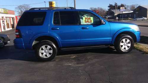 GREAT 2010 FORD EXPLORER XLT 4×4 ONLY$7100.or BEST OFFER - cars &... for sale in Des Moines, IA