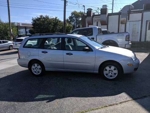 2006 Ford Focus see wagon low miles for sale in Cranston, CT