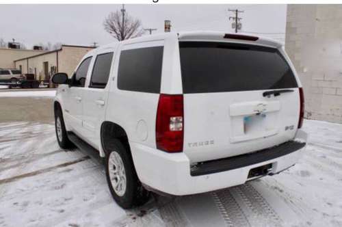 08 Chevy Tahoe hybrid for sale in Wickliffe, OH