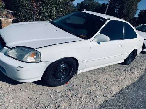 Honda Civic 2000 - cars & trucks - by owner - vehicle automotive sale for sale in Simi Valley, CA