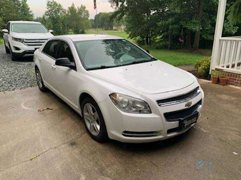 2010 Malibu - cars & trucks - by owner - vehicle automotive sale for sale in Thomasville, NC