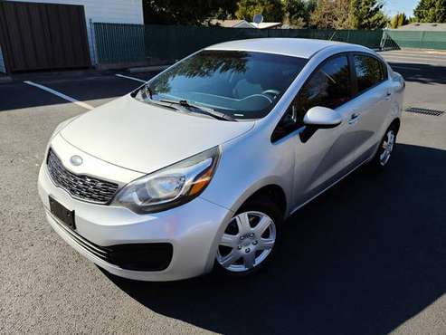 2013 Kia Rio Lx Manual 6 Speeds 4 Cylinder Gas Saver Clean Title for sale in Gresham, OR