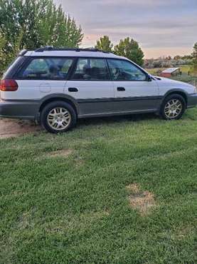 1998 Outback: Solid Runner for sale in Hermiston, OR