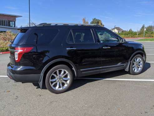 2011 Ford Explorer XLT - cars & trucks - by owner - vehicle... for sale in Kirkland, WA