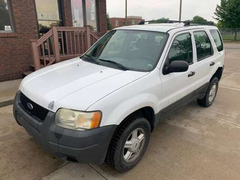 2003 Ford Escape - cars & trucks - by dealer - vehicle automotive sale for sale in Lincoln, NE