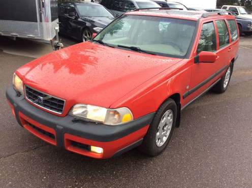 2000 Volvo v70 cross country for sale in Walled Lake, MI