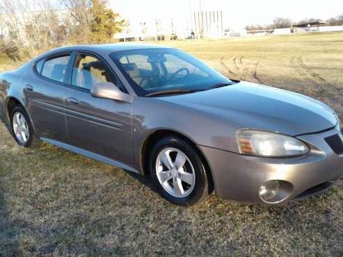 2006 Pontiac Grand Prix - cars & trucks - by owner - vehicle... for sale in Fayetteville, AR