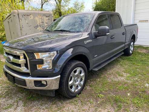 2017 Ford F150 XLT FX4/Crew Cab/4x4/Auto for sale in Augusta, KS