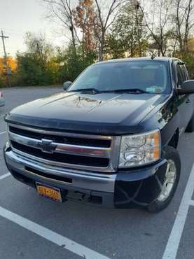 09 Chevy Silverado 1500 - cars & trucks - by owner - vehicle... for sale in Rochester , NY