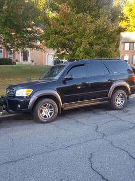 2004 TOYOTA SEQUOIA SR5 for sale in Clinton, District Of Columbia