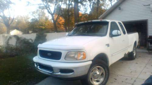 1997 ford f150 xlt for sale in NEW BERLIN, WI