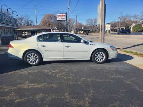 NICE 2010 BUICK LUCERNE CX - cars & trucks - by dealer - vehicle... for sale in Oshkosh, WI